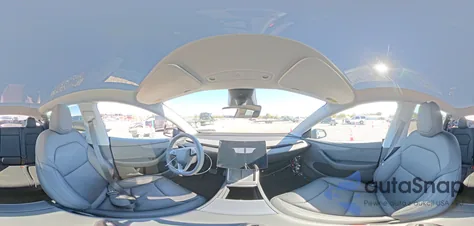 2026 Tesla Model Y z USA, uszkodzony, nr VIN 7SAYGDEE4TF347138